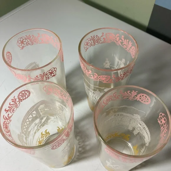 Vintage Pink and Gold Decorative Glass Set - Picture 3 of 6